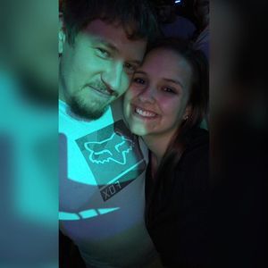 Meet your Posher, Sidney